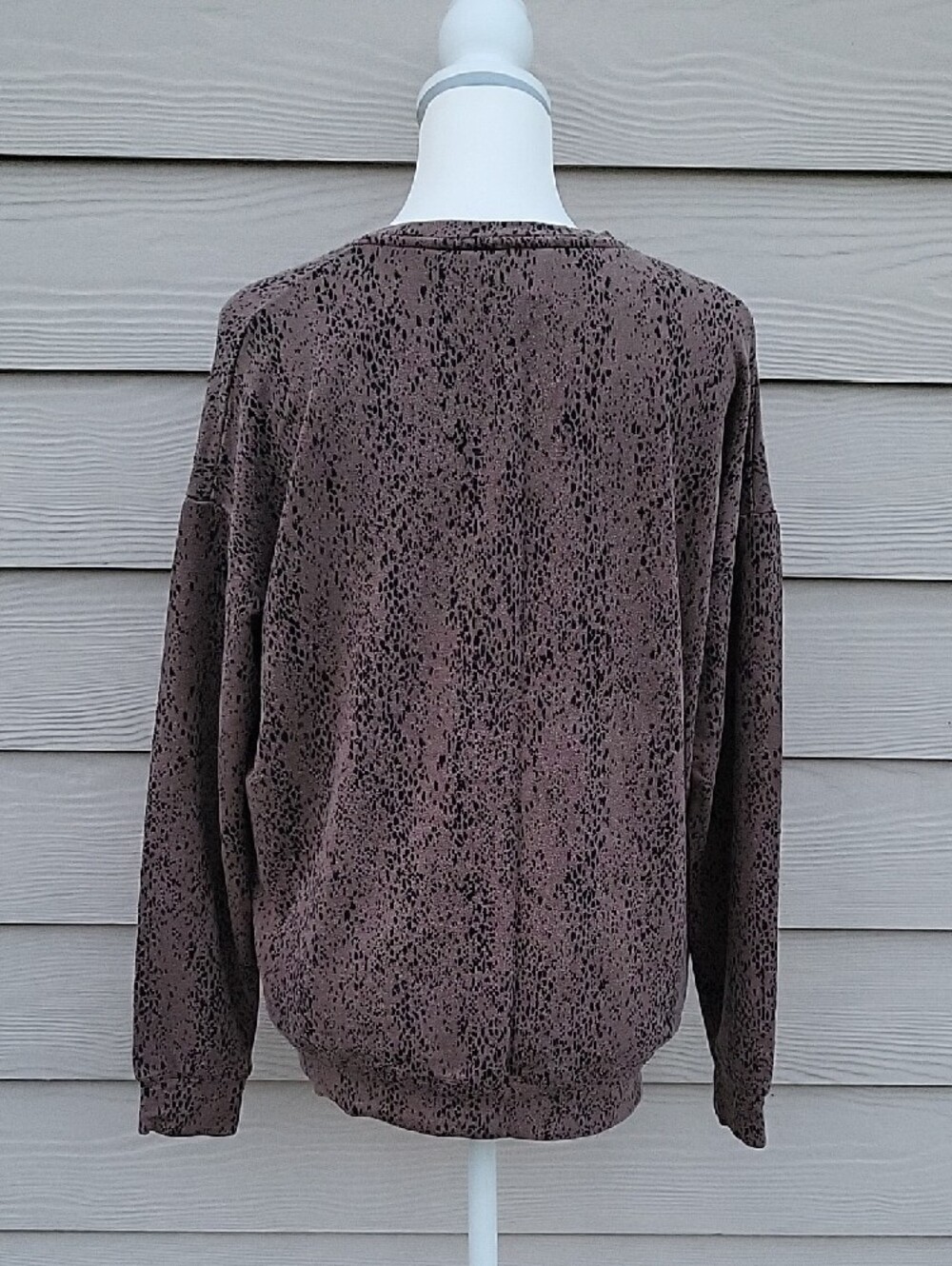 Athleta Studio to Street Splatter Animal Print Crewneck Sweatshirt Womens Small - Picture 2 of 12